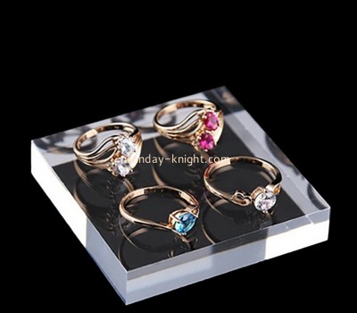 Custom wholesale acrylic jewelry ring display block JDK-748