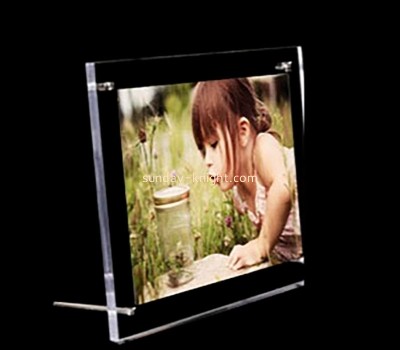 Wholesale custom acrylic free standing photo frame APK-100